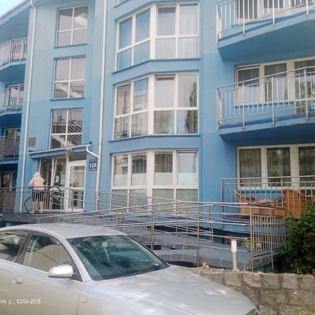 Arya Apartment Kolobrzeg Luaran gambar