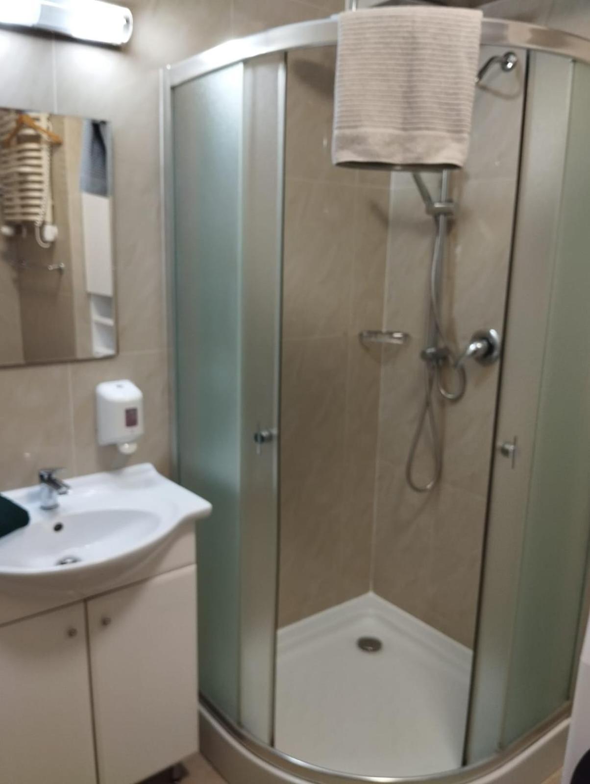 Arya Apartment Kolobrzeg Luaran gambar